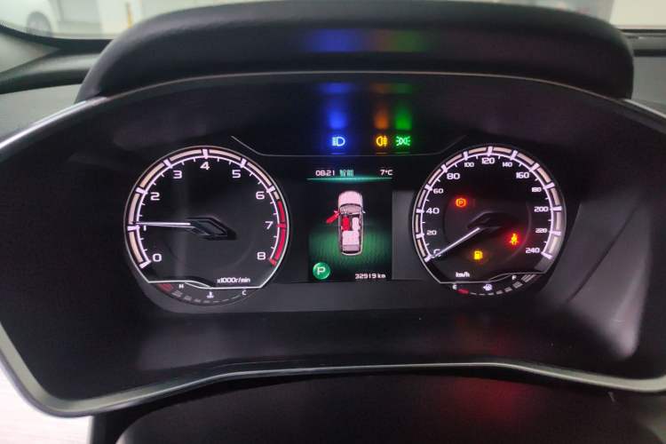 Used Geely Auto Coolray 2023 1.5T DCT Platinum Edition