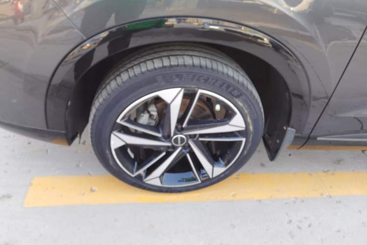 Used Roewe RX5 MAX 2022 1.5T Automatic Zhiwei Prestige Edition
