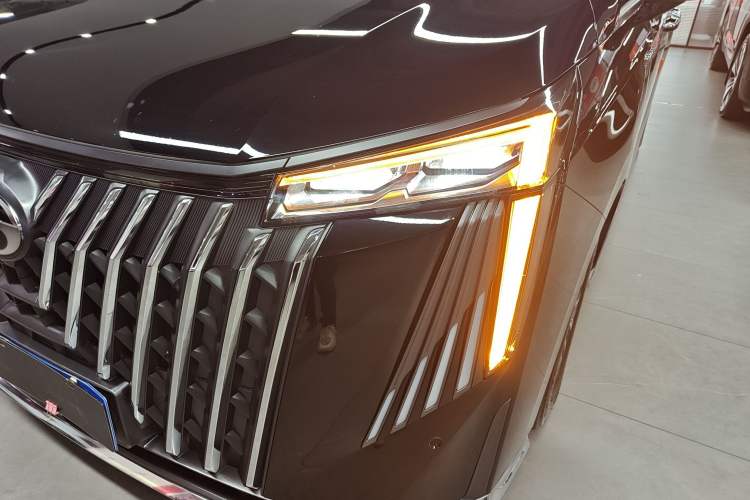 Used GAC Trumpchi M8 2024 Master Series 400T Prestige Edition
