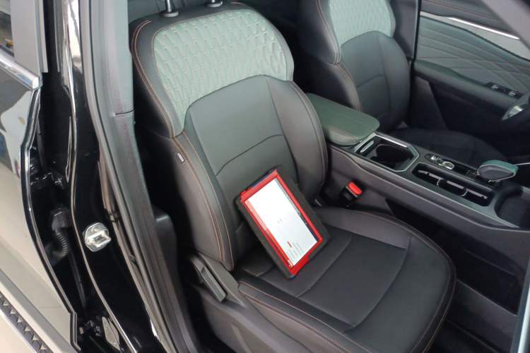 Used Geely Auto Haoyue L 2024 2.0T DCT Prestige Version