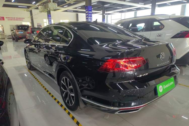 Used Volkswagen Magotan 2020 330TSI DSG Leading Model
