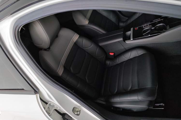 Used Citroen C5 X 2021 1.6T Enjoy the Extraordinary
