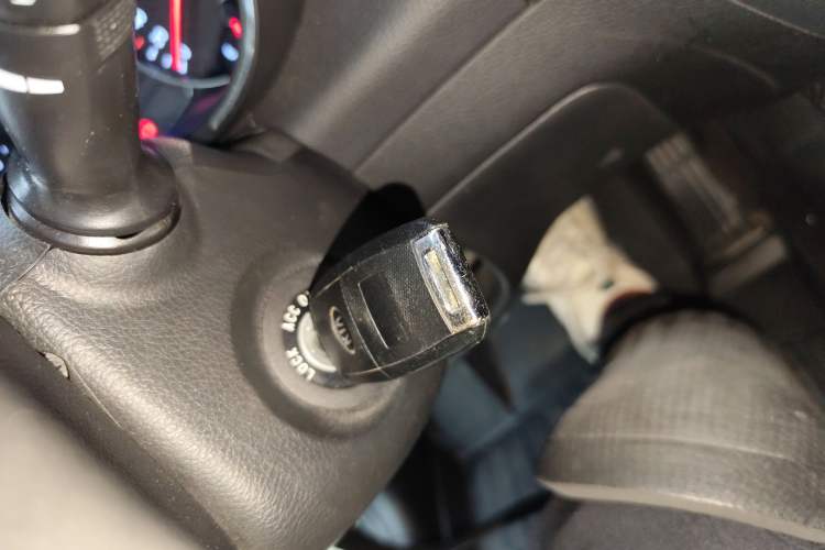 Used Kia K3 2015 1.6L Manual GL