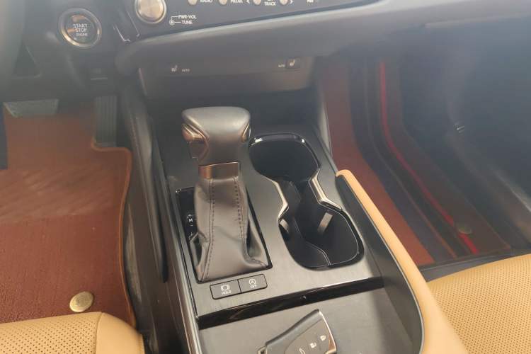 Used Lexus ES 2022 200 Excellence Edition
