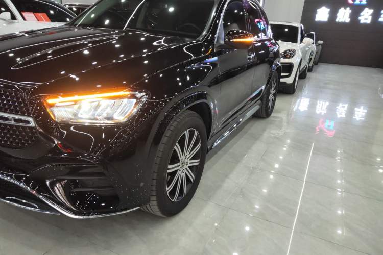 Used Mercedes-Benz GLE 2025 GLE 350 4MATIC Stylish Model