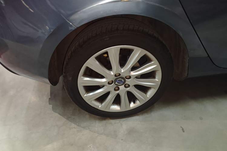 Used Volvo V40 2014 2.0T Zhiya Edition