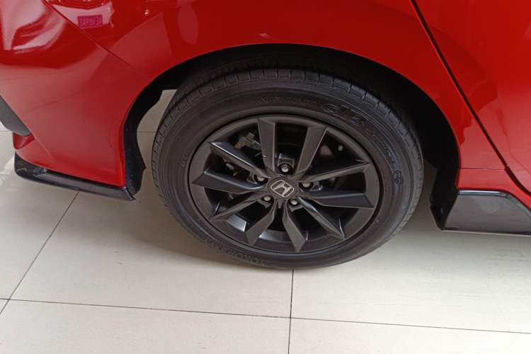 Used Honda Civic 2021 HATCHBACK 220TURBO CVT New Trendsetter