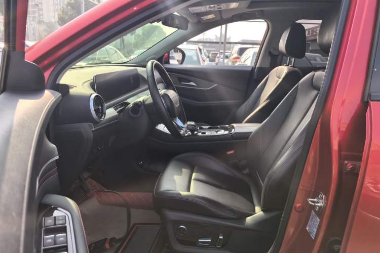 Used FORTHING T5 EVO 2021 1.5TD DCT Diamond Edition