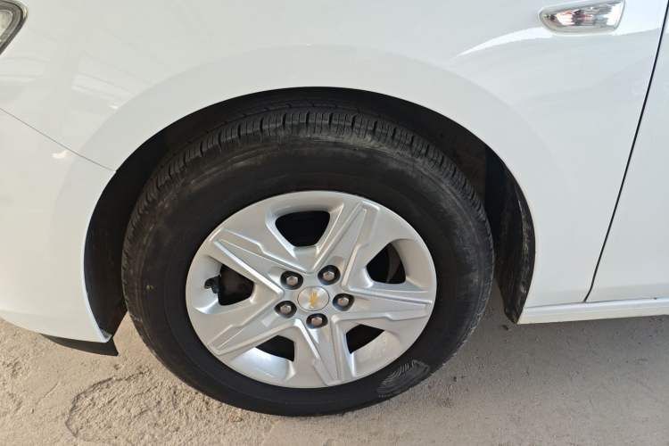 Used Chevrolet Cavalier 2018 320 Automatic Enjoyment Sunroof Edition
