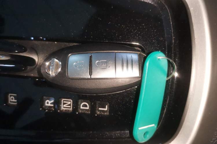 Used Nissan Tiida 2016 1.6L CVT Smart Drive Edition
