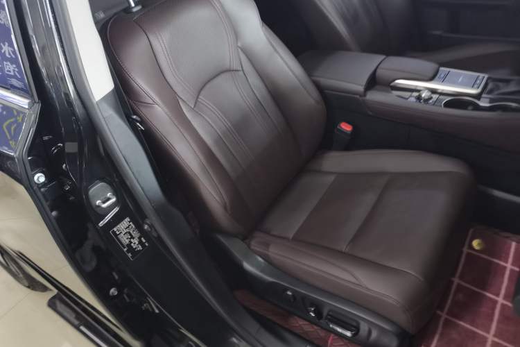 Used Lexus RX 2020 Revised Version 300 Two-Wheel Drive Comfort Edition