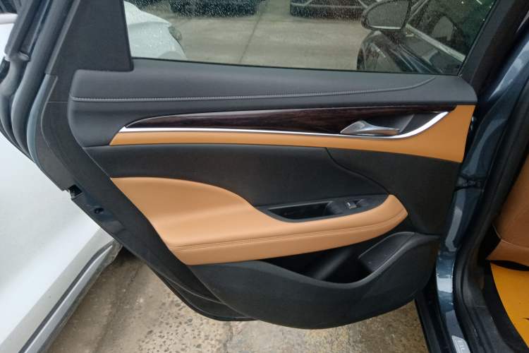 Used Buick LaCrosse 2019 28T Prestige Model
