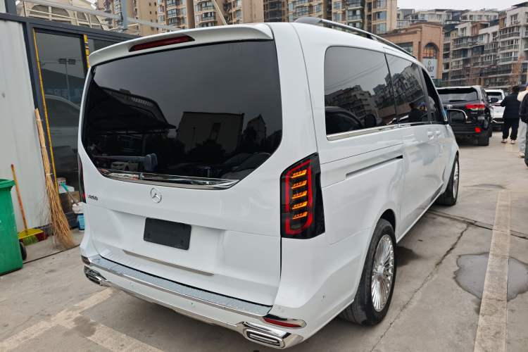 Used Mercedes-Benz V-Class 2021 V 260 Avantgarde Edition