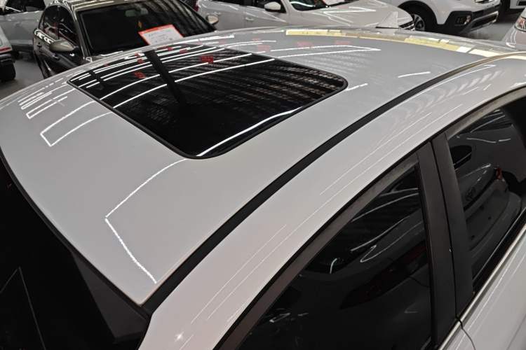 Used Hyundai Elantra 2019 1.4T Dual-Clutch Xuan Dong · Dynamic Model
