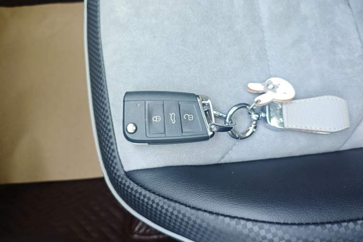 Used Volkswagen Tayron X 2020 330TSI Two-Wheel Drive Luxury Smart Connectivity Version
