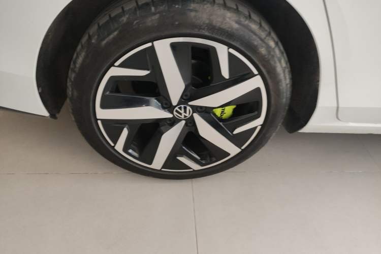 Used Volkswagen Lamando 2024 Lavida L 280TSI DSG Cool & Spicy Edition
