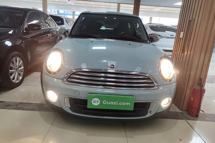 Used  MINI 2011 1.6L ONE
