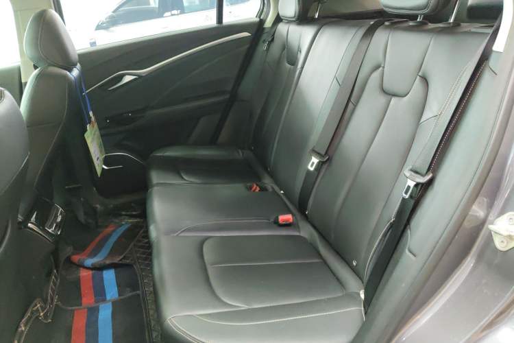 Used NETA U 2023 NETA U-Ⅱ Challenge Edition 400 U Show – Lithium Iron Phosphate
