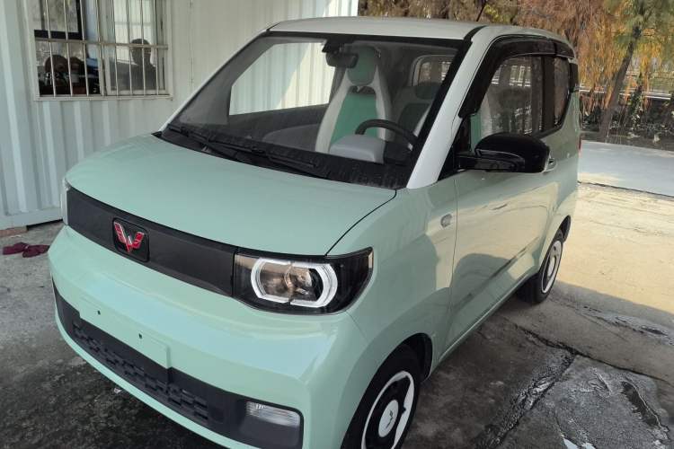 Used Wuling Hongguang MINIEV 2021 Macaron Premium Model – Lithium-NMC