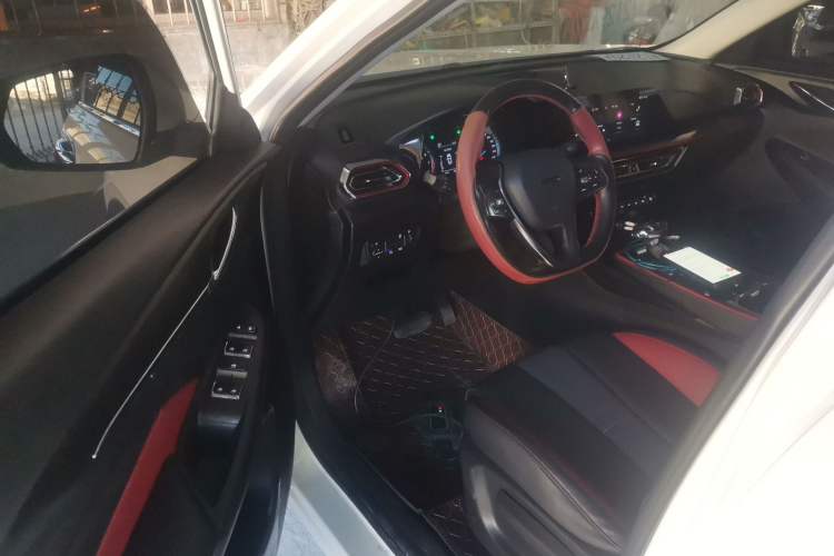 Used Oshan X5 2021 Revised Version 1.5T DCT Luxury Edition
