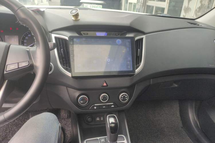 Used Hyundai ix25 2015 1.6L Automatic Two-Wheel Drive Smart GLS Trim
