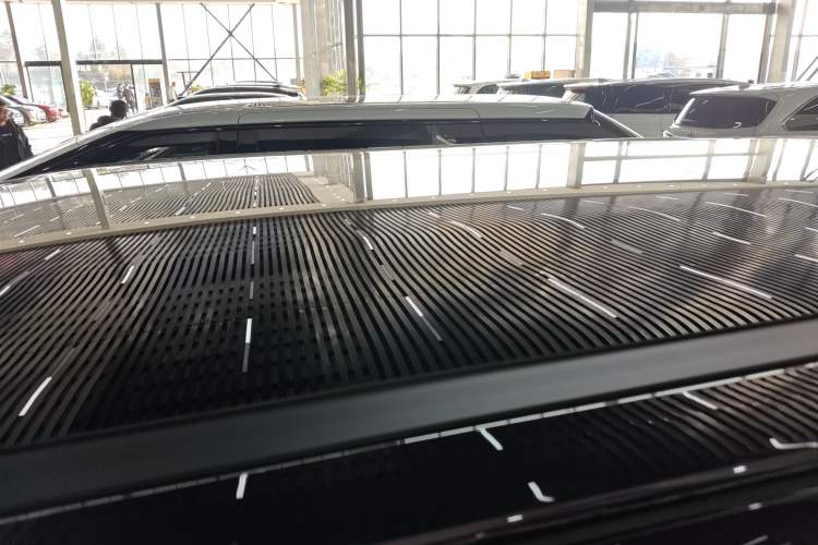 Used XPeng X9 2025 650 Long-Range Max