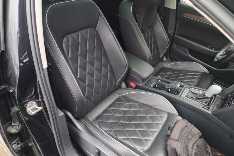 Used Volkswagen Magotan 2020 330TSI DSG Luxury Edition
