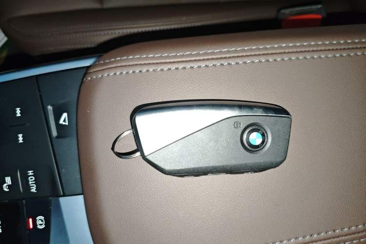 Used BMW iX1 2023 eDrive25L X Design Package
