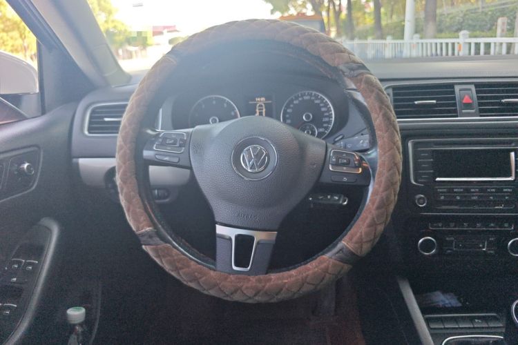 Used Volkswagen Sagitar 2014 Revised Version 1.4TSI Manual Luxury Edition