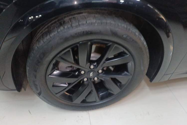 Used Li Auto L7 2023 Pro Model
