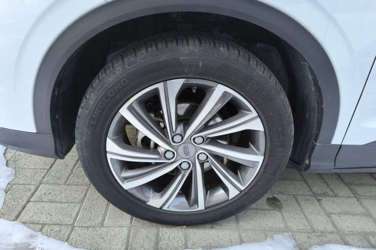 Used Geely Auto Coolray 2019 260T DCT Knight China VI Standard
