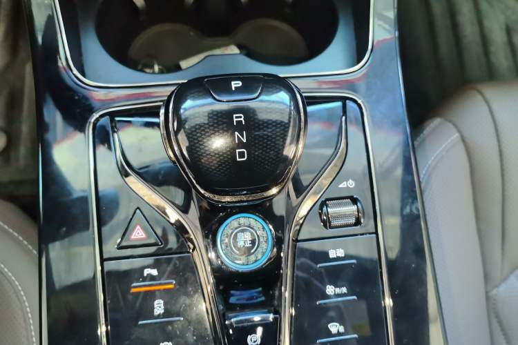 Used BYD Han 2023 EV Champion Edition 605KM Front-Drive Premium Model
