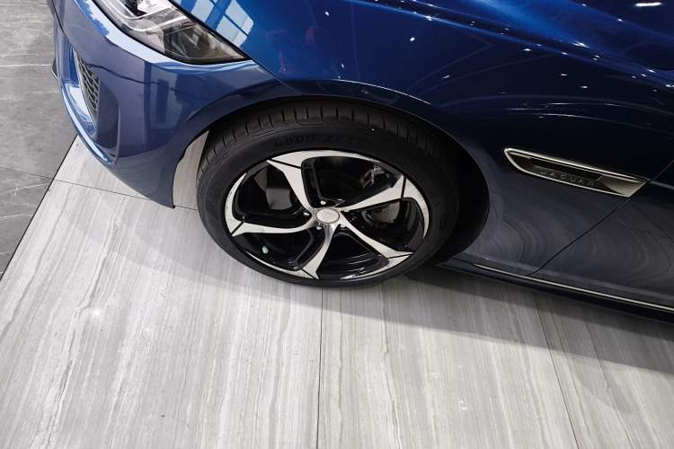 Used Jaguar XEL 2022 2.0T 250 PS R-DYNAMIC S Advanced Sport Edition
