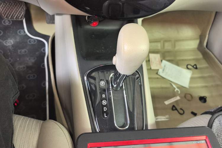 Used Nissan Tiida 2011 1.6L CVT Smart Version
