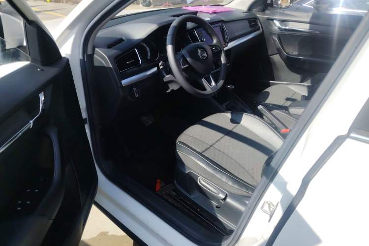 Used Skoda Kamiq 2020 1.5L Automatic Comfort Edition
