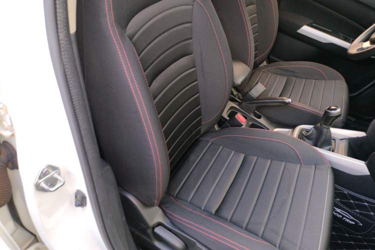 Used Suzuki Vitara 2016 1.6L Manual Two-Wheel Drive Entry-Level Trim
