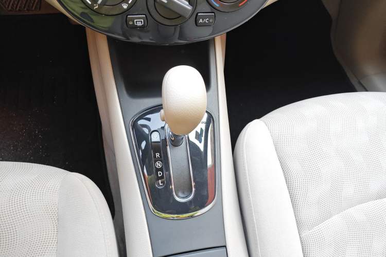 Used Nissan Tiida 2011 1.6L CVT Comfort Model