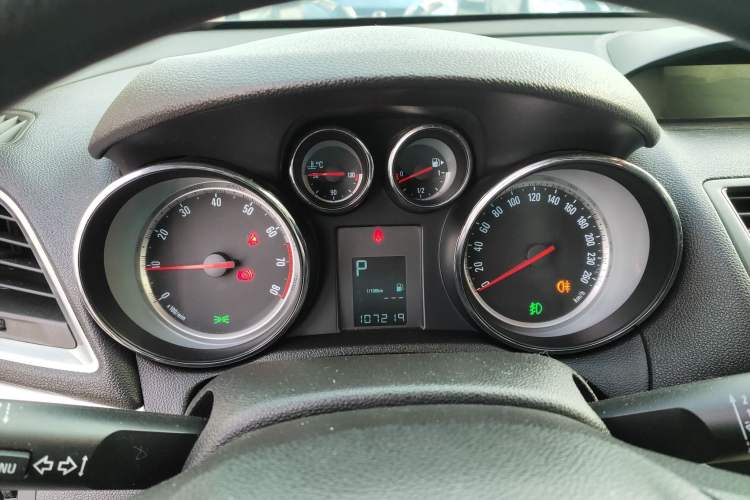 Used Buick Encore 2014 1.4T Automatic Two-Wheel Drive Urban Elite Model
