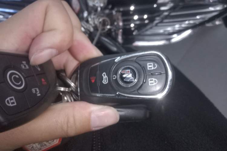 Used Buick GL8 2023 ES Lu Zun Comfort Model
