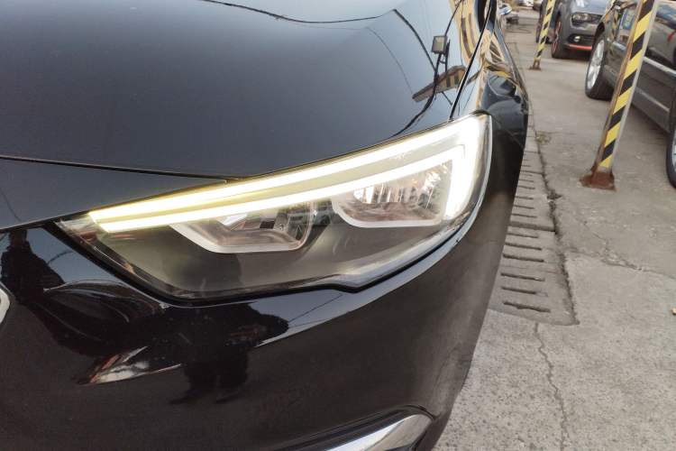 Used Buick Regal 2019 20T Elite Version China VI Standard