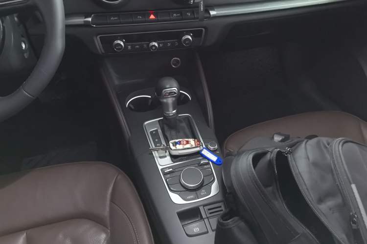 Used Audi A3 2014 Limousine 35 TFSI Automatic Comfort Model