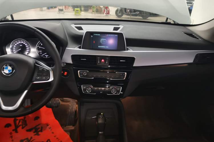 Used BMW X1 2018 sDrive20Li Leading Model