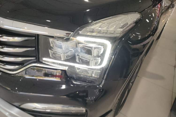 Used GAC Trumpchi GS8 2017 320T Two-Wheel Drive Luxury Smart Connectivity Version (7 Seats)