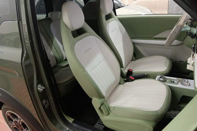 Used  Panda 2025 210km Panda Rider
