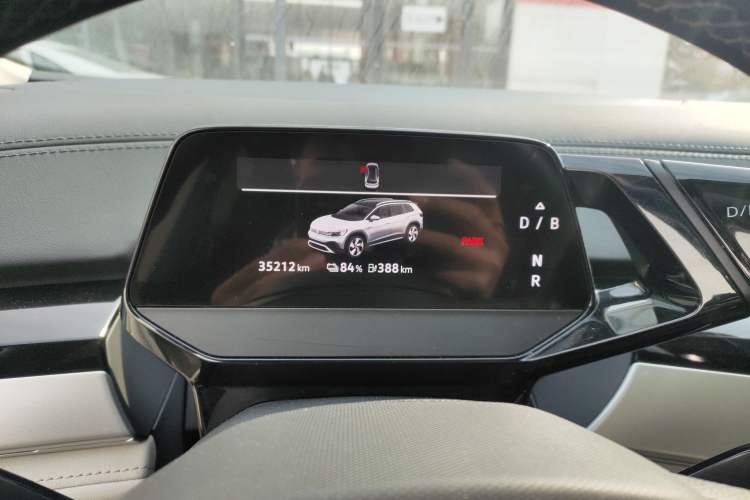 Used Volkswagen ID.6 CROZZ 2024 Facelifted PRO