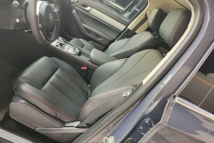 Used BYD Tang New Energy 2018 DM 2.0T All-Wheel Drive Smart Connectivity Luxury Model 7 Seats China V Emission Standard