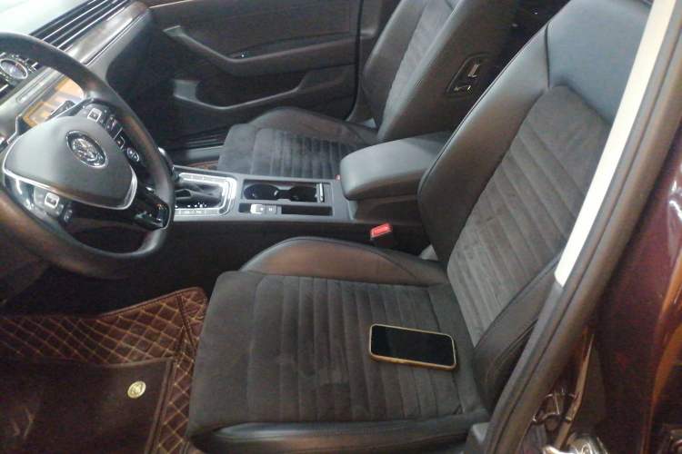 Used Volkswagen Magotan 2018 330TSI DSG Luxury Model