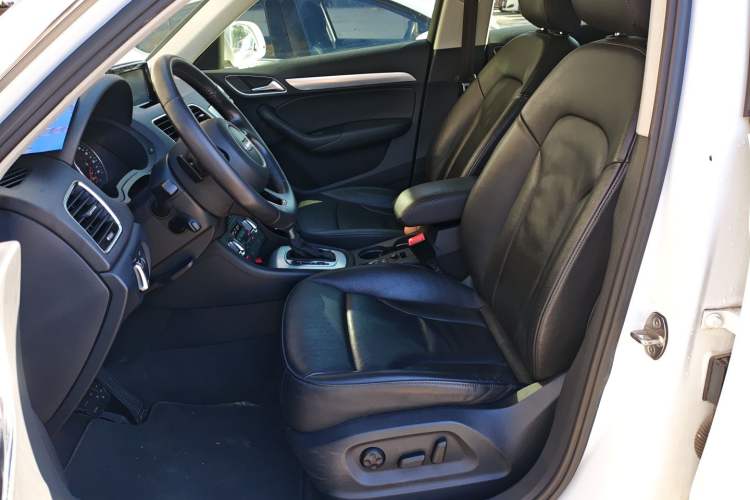 Used Audi Q3 2013 35 TFSI Comfort Model
