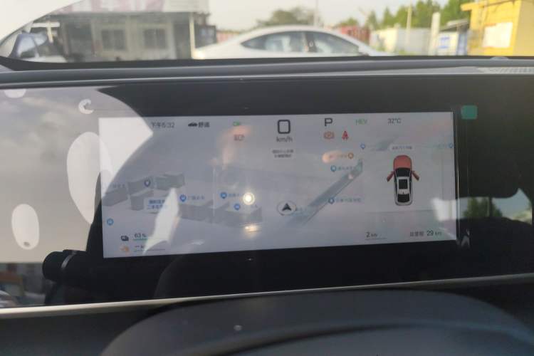 Used BYD Qin L 2025 DM-i Smart Drive 80KM Leading Model
