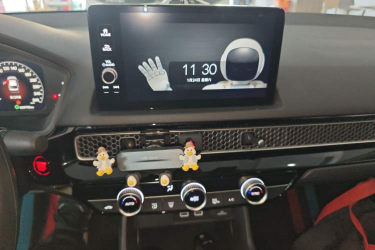 Used Honda Civic 2023 240TURBO CVT Dynamic Edition